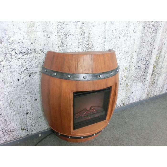 Elektrischer Kamin in Form eines Fasses