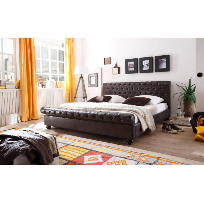 CHESTERFIELD BETT I. -...